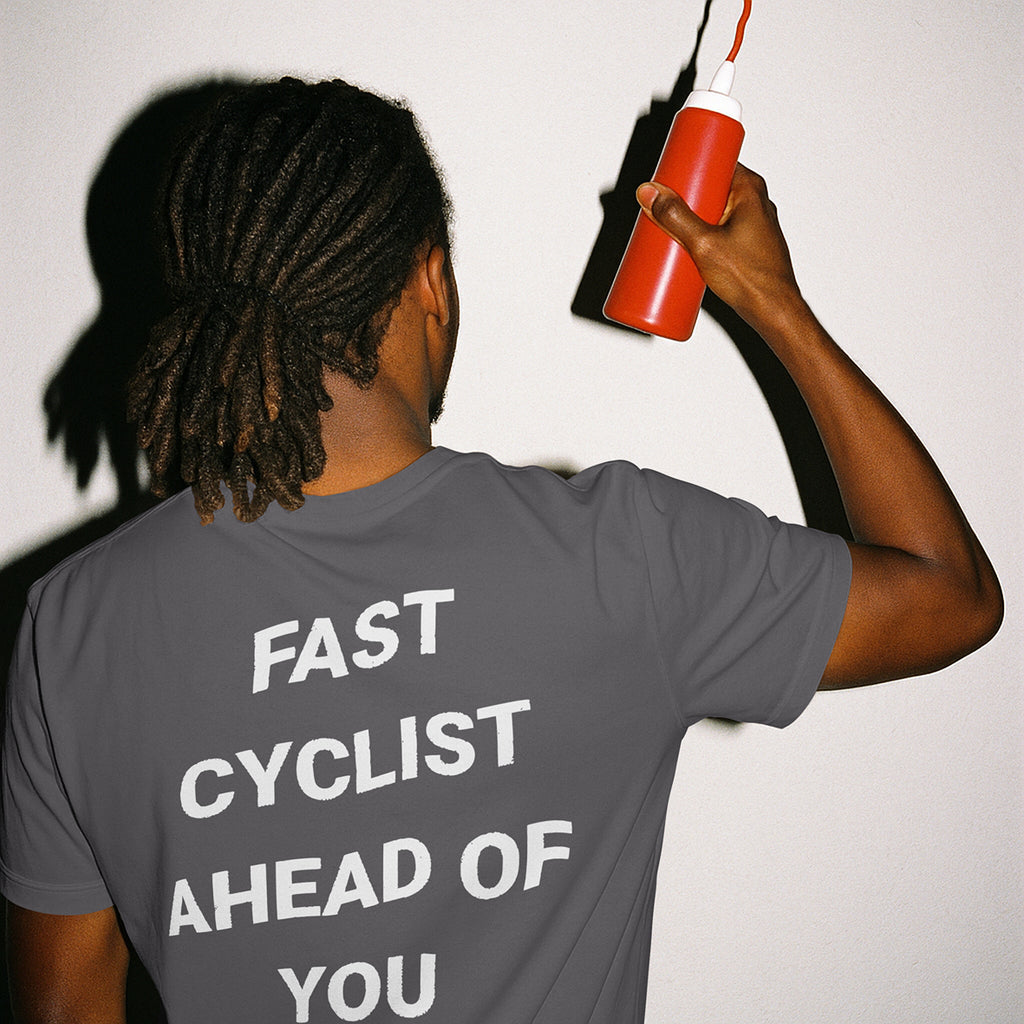 FAST CYCLIST BEHIND / AHEAD OF YOU